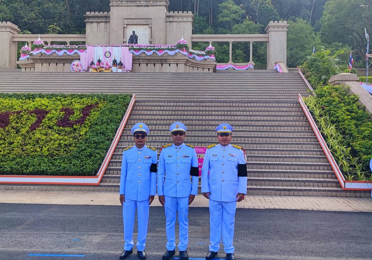 สทล.18 ร่วมพิธีวางพวงมาลาถวายราชสักการะ พระบรมราชานุสาวรีย์ พระบาทสมเด็จพระจุลจอมเกล้าเจ้าอยู่หัว เนื่องใน “วันปิยมหาราช” ประ
